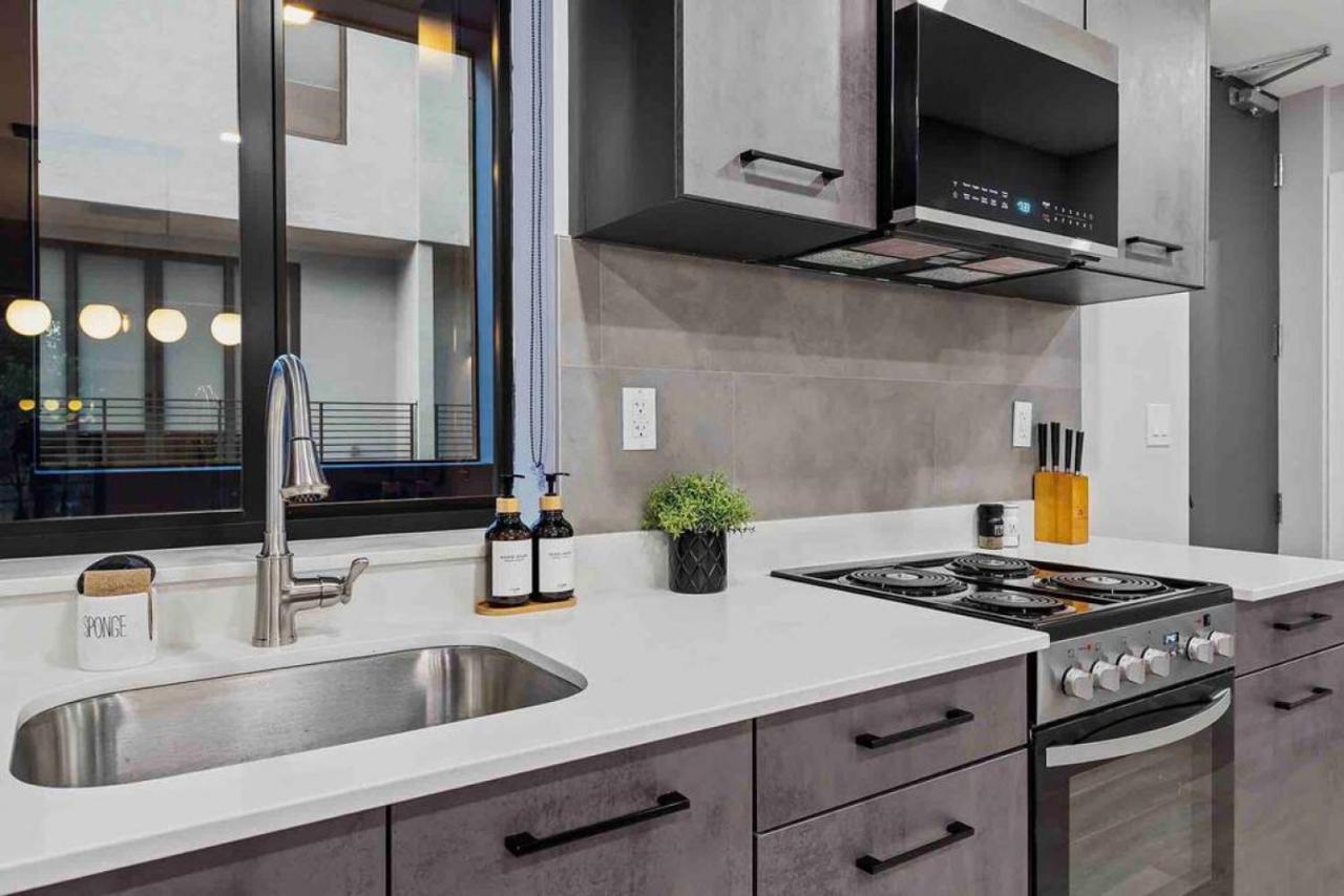 Pretty Rola 204 Upscale Spacious 1B1B Apt W King Bed At Downtown Ft Lauderdale ฟอร์ต ลอเดอร์เดล ภายนอก รูปภาพ